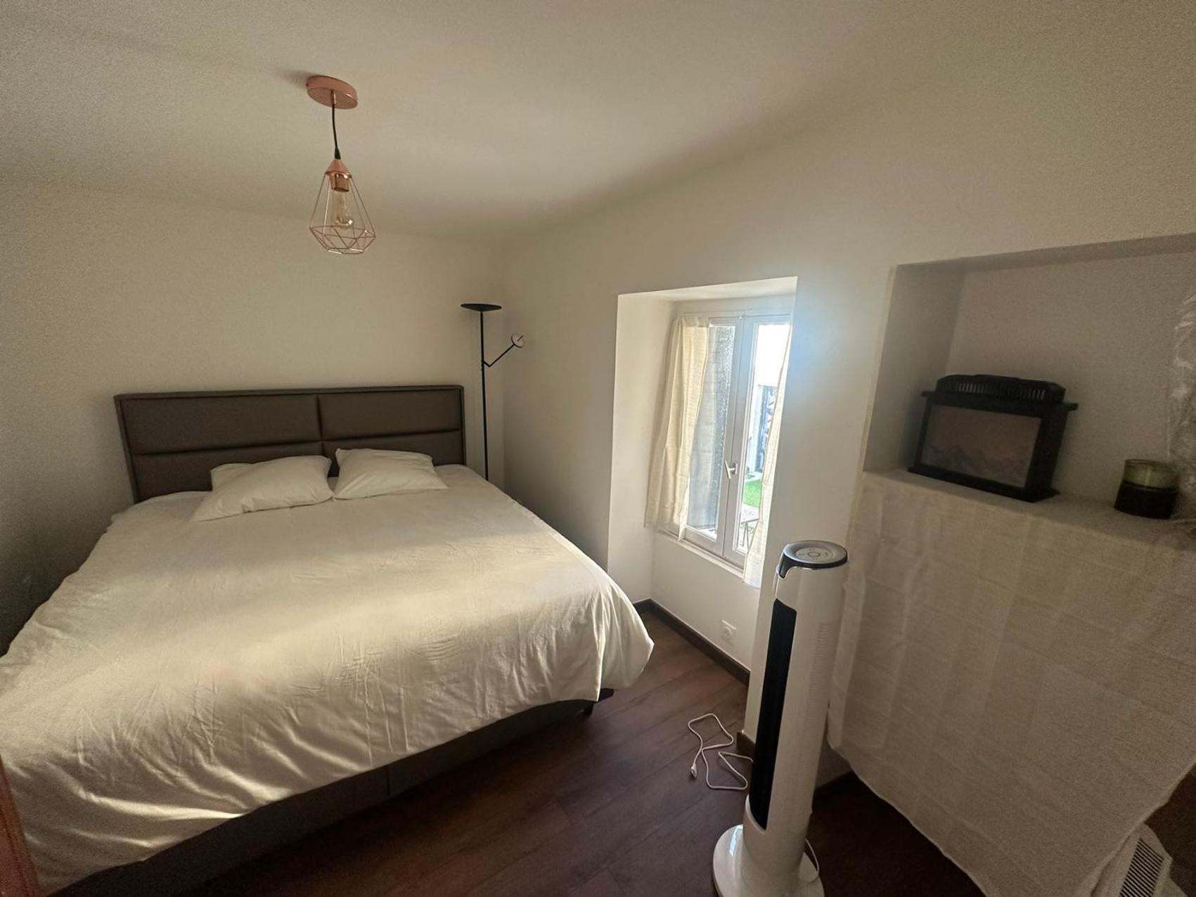 Appartement Calme Moderne Proche De Disneyland Wifi & Cafe Gratuit & Arrivee Autonome Bussy-Saint-Georges Exterior foto